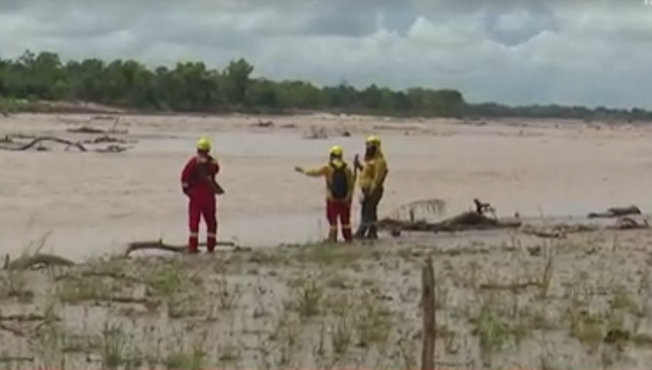 Aferrado a un tronco, así sobrevivió un pescador que fue arrastrado por el río Piraí