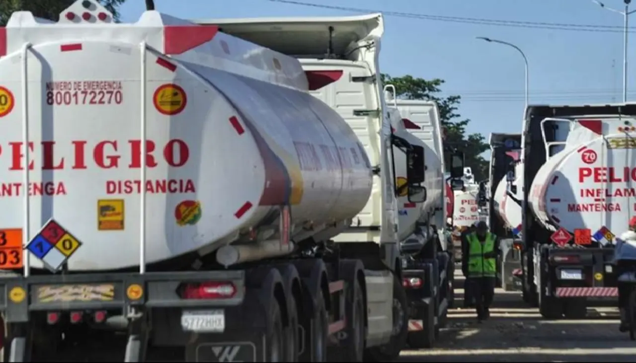 Freno al contrabando: Gobierno reporta una disminución del 50% en importación de diésel tras fin de la subvención