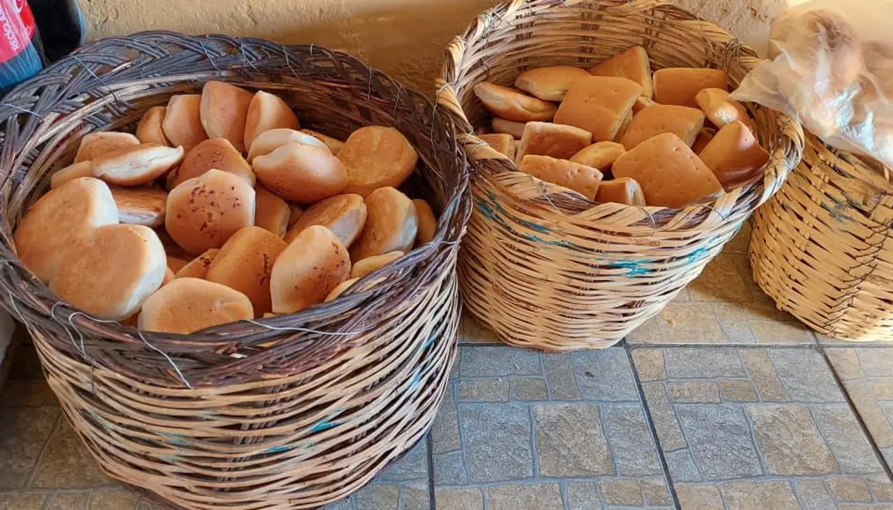 El Gobierno convoca a los panificadores a una reunión para analizar la subvención de la harina en medio de anuncios de incremento del precio del pan 