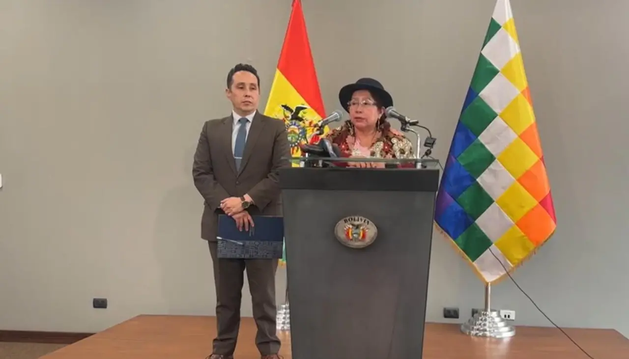 Médico boliviano y otra familia fueron evacuados de Gaza, informa la Cancillería