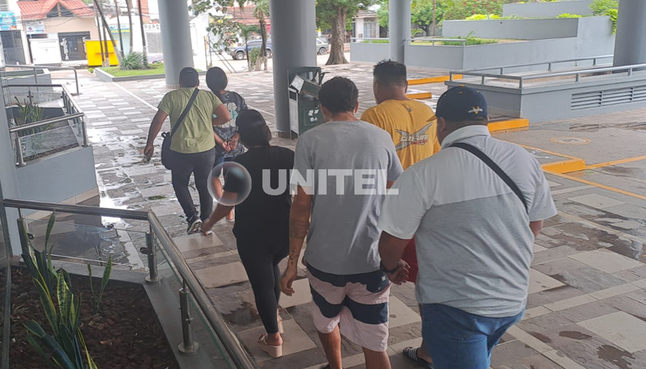 Santa Cruz: Cárcel para tres de cuatro miembros de una banda que delinquía por la Terminal Bimodal