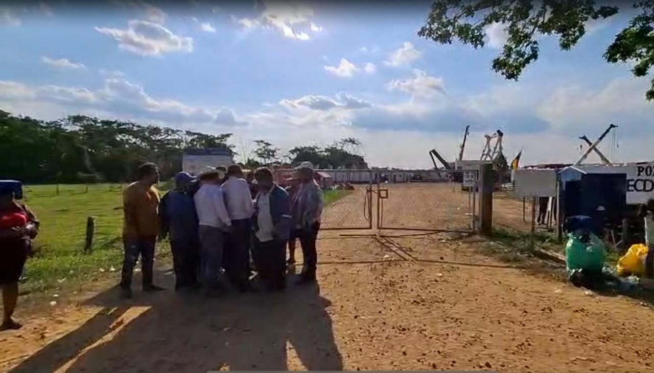 A la espera de diésel, productores de San Juan dan cuarto intermedio a la vigilia en pozo petrolero