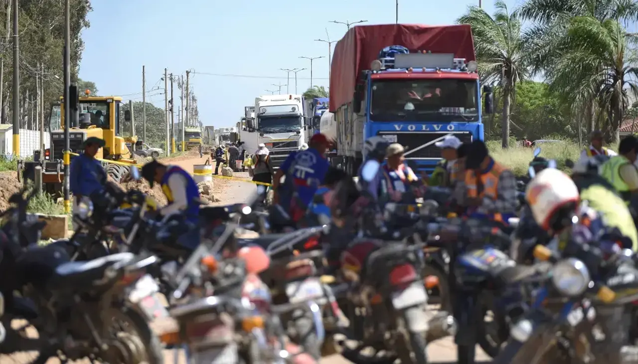 Santa Cruz: Mototaxistas anuncian bloqueo indefinido desde este miércoles por resarcimiento y calidad de gasolina
