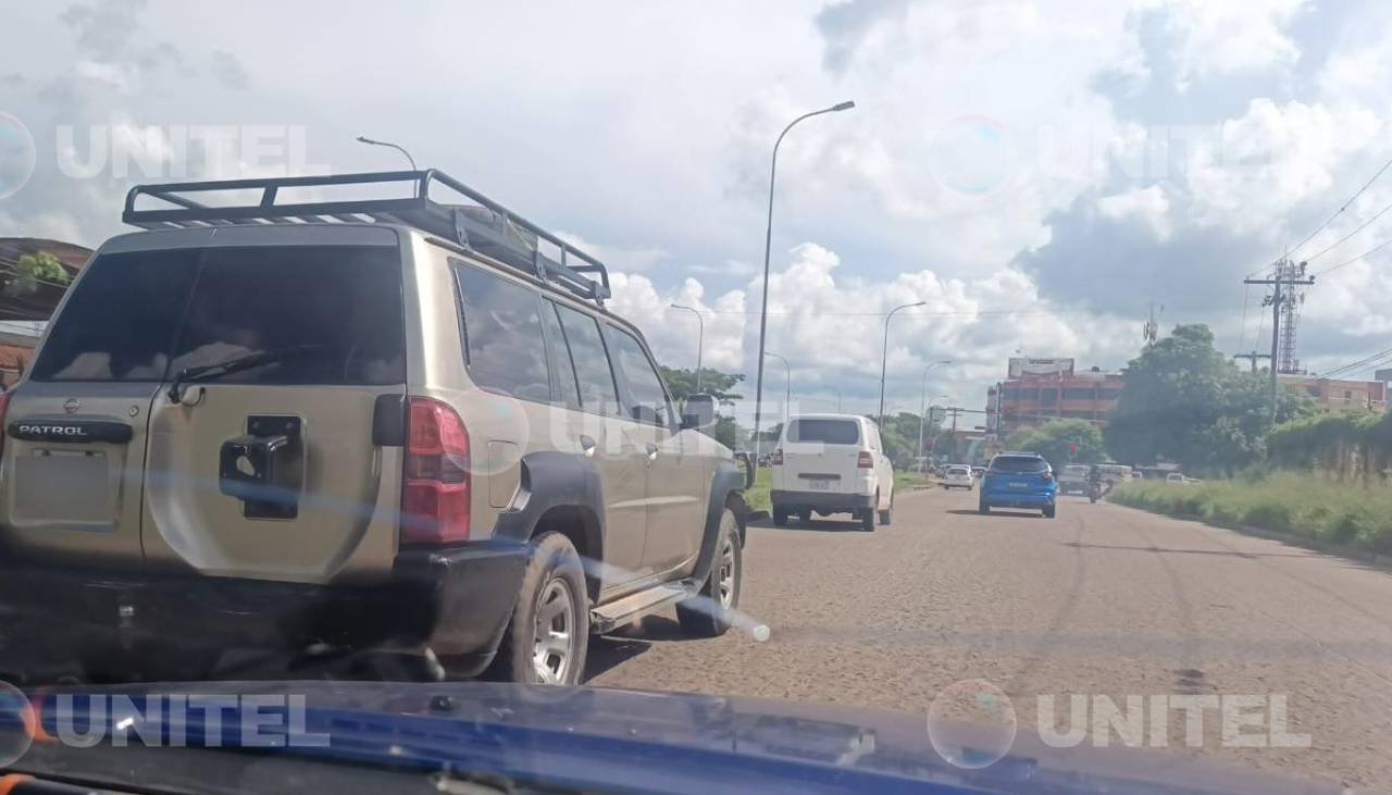 Trasladan a Palmasola a exdiputada Laura Rojas tras dejar la clínica