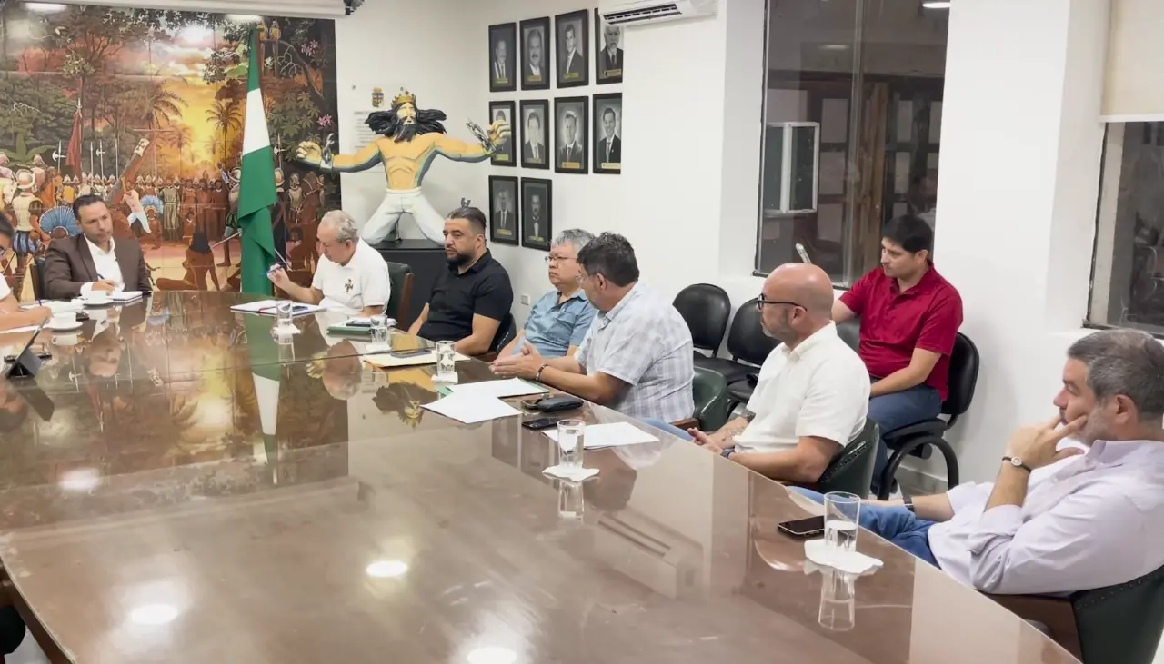 Cívicos convocaron a la Gobernación y a la ALD para hablar sobre proyecto de electrificación