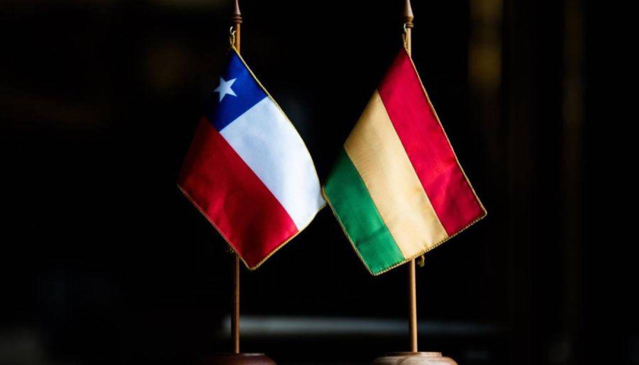 Visita de Kast: Ministro Aramayo dice que “es muy temprano” para restablecer embajadas con Chile