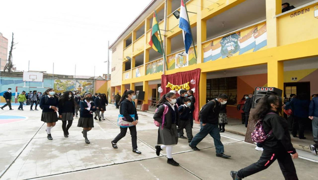 Tome previsiones: Así estarán las temperaturas en el primer día de clases en el eje troncal del país