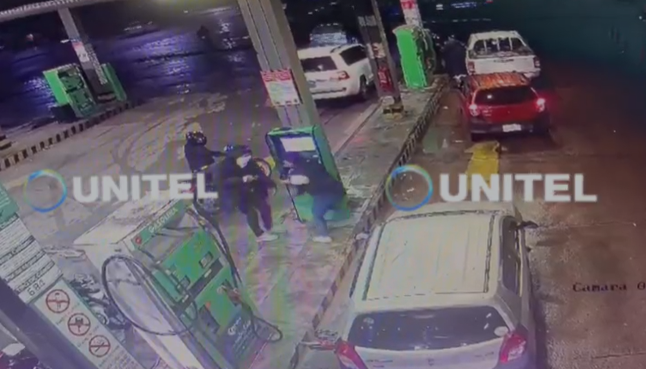 Video: Así fue el atraco a un surtidor en la avenida Virgen de Cotoca
