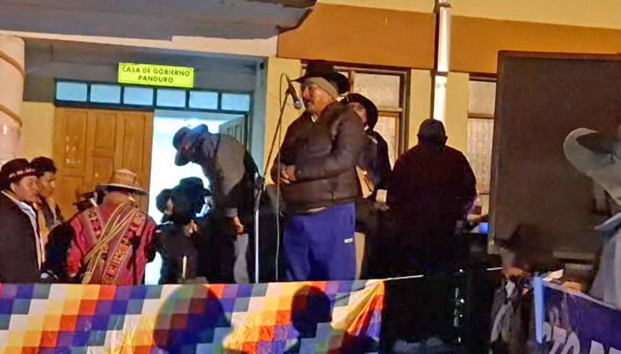 Evistas pasaran la noche en Panduro tras una jornada de enfrentamientos con arcistas en Vila Vila 