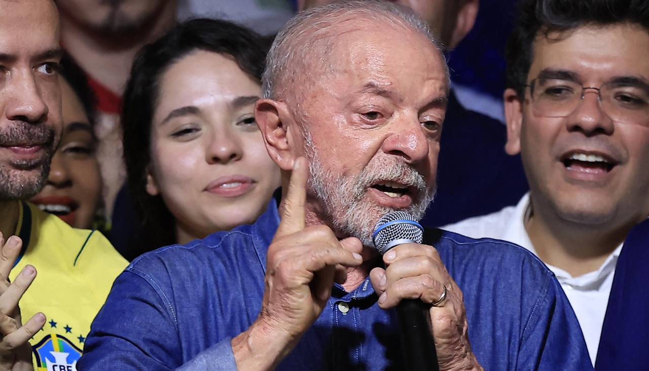 Lula sobre salida de Flávio Bolsonaro de Brasil: “El que no debe, no teme”