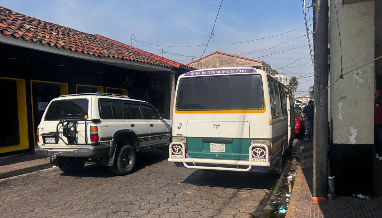 Muerte de mujer en el centro: “Ella estaba cruzando la avenida, se volvió y no la vi”, dice micrero
