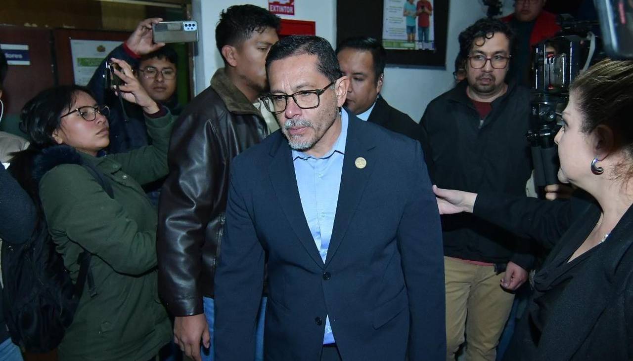 “Hay una mala interpretación en la denuncia”, dice el presidente de la Aduana tras declarar en la Fiscalía por vuelos solidarios 