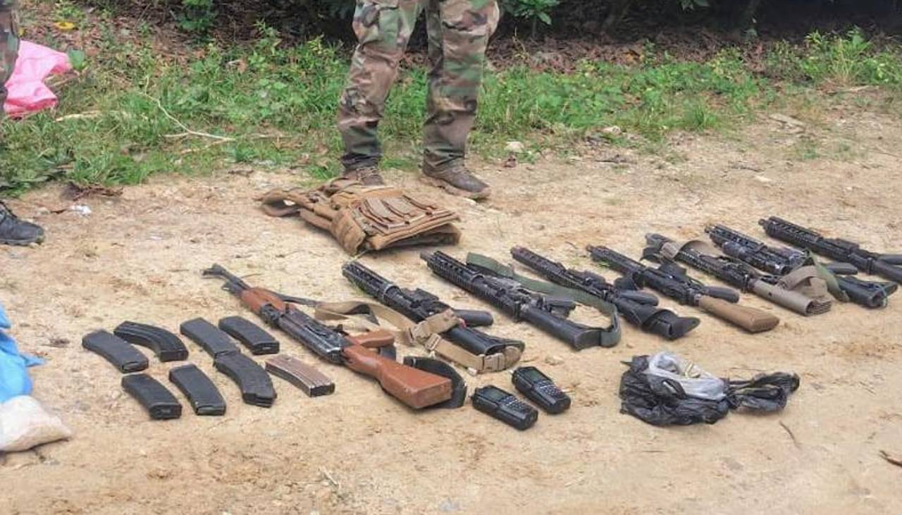 Aprehenden a militar en Villa Tunari tras la captura de tres extranjeros con armamento de guerra y sustancias controladas