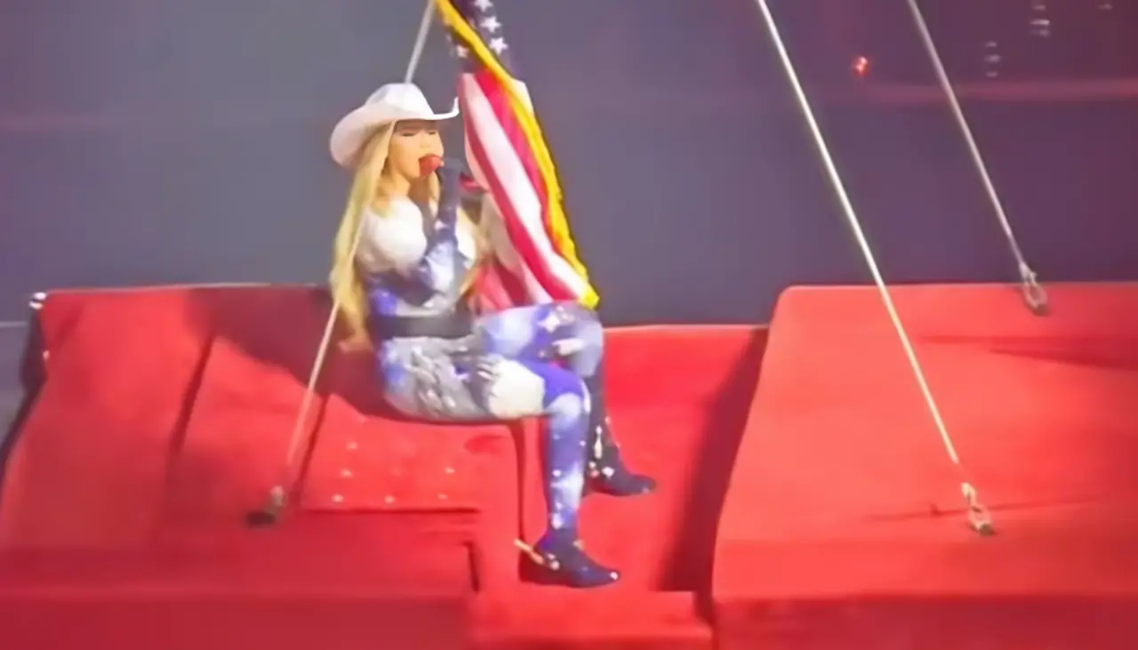 “Paren, paren”: Beyoncé sufre tremendo susto en un show cuando estaba abordo de un vehículo en el aire 