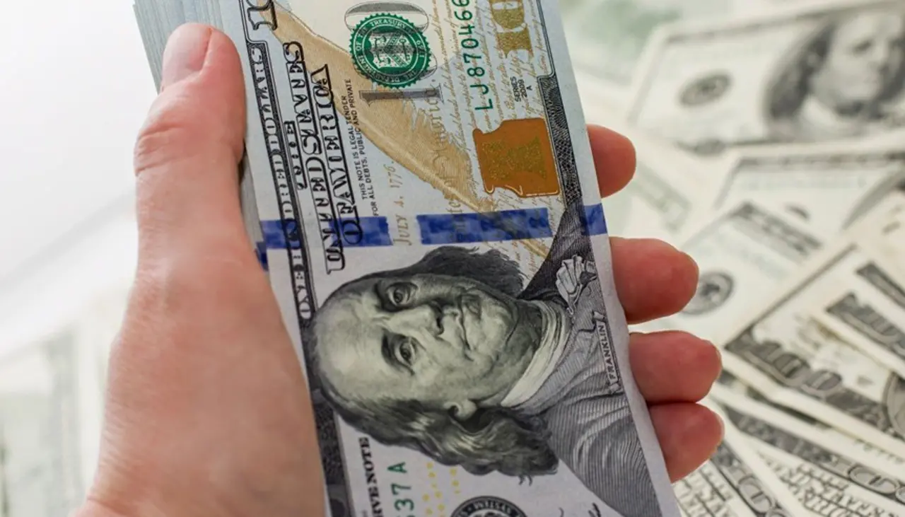 Este es el valor referencial del dólar publicado por el BCB para las transacciones este primer jueves de diciembre