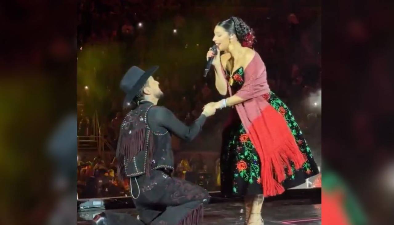 Christian Nodal y Ángela Aguilar emocionan a fanáticos al cantar ‘Dime Cómo Quieres’