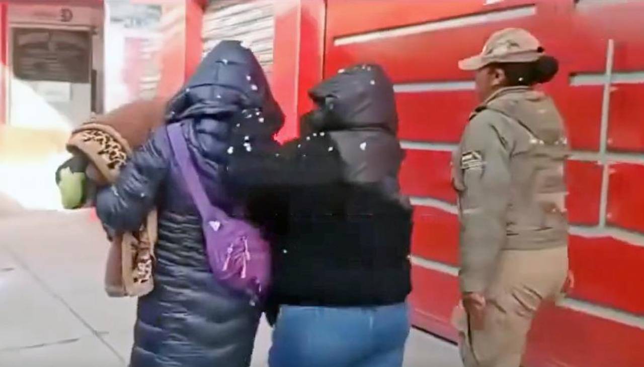 Dos mujeres fueron a la Felcc a pedir “permiso” para robar en Oruro y terminaron aprehendidas