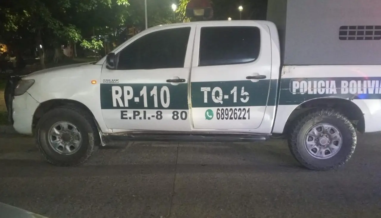 Taxista fue apuñalado por una adolescente que se hizo pasar por pasajera para asaltarlo