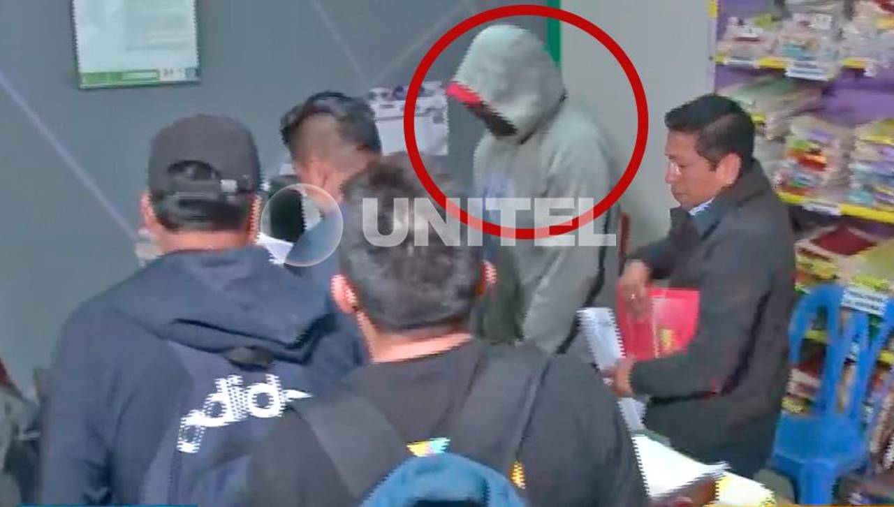 Se presenta ante la Felcv y la Fiscalía, el exfuncionario de Sacaba que agredió a su expareja