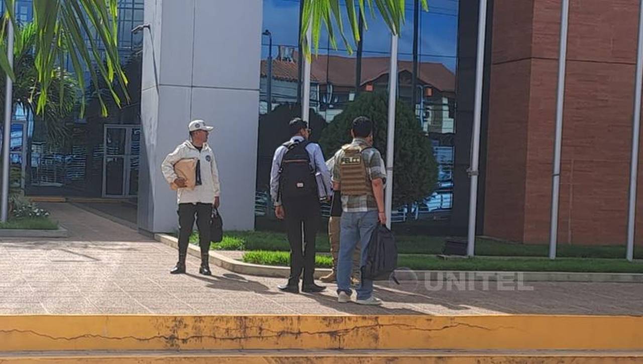 Intervención en YPFB: Fiscalía anuncia citación a funcionarios de la petrolera estatal