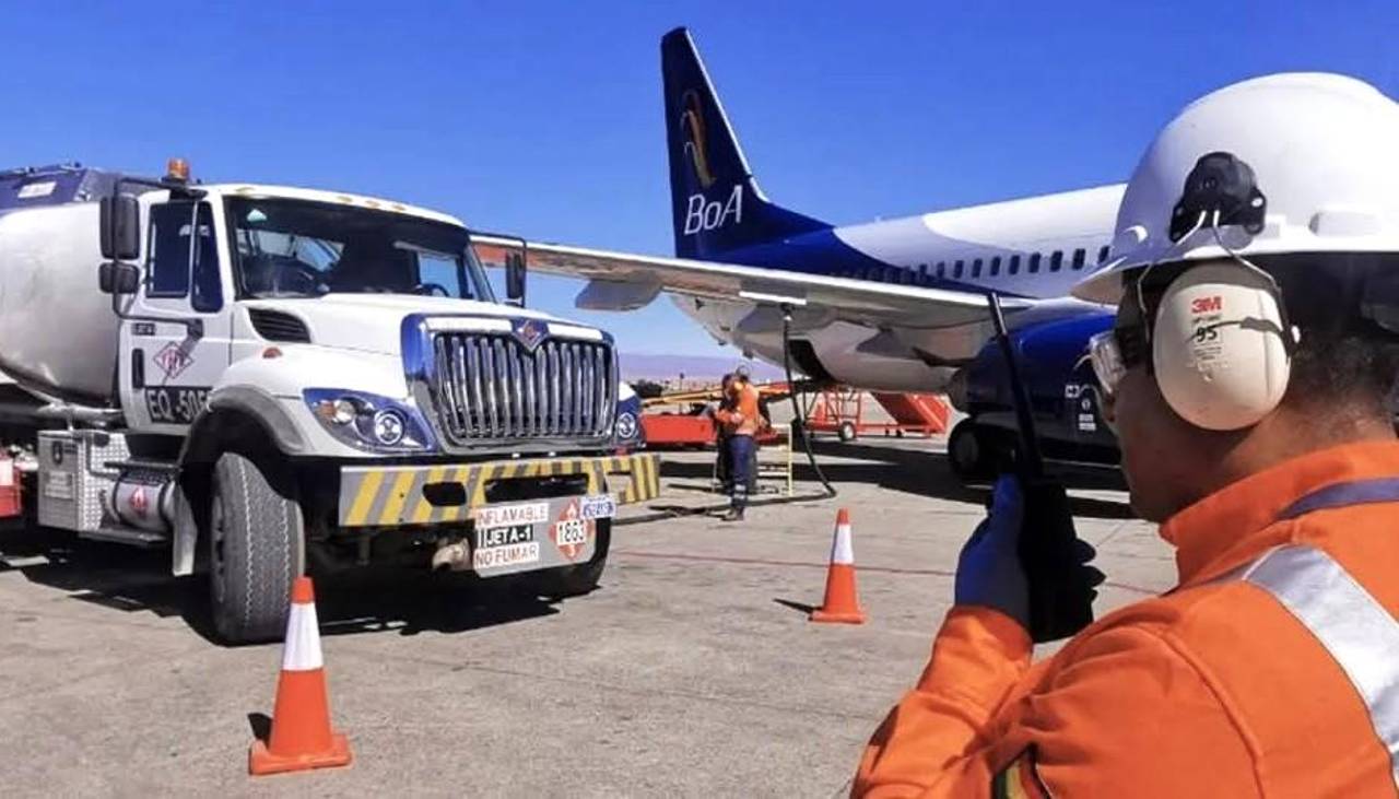 Para garantizar el suministro, el Gobierno fija condiciones de importación y comercialización de la gasolina de aviación grado 100