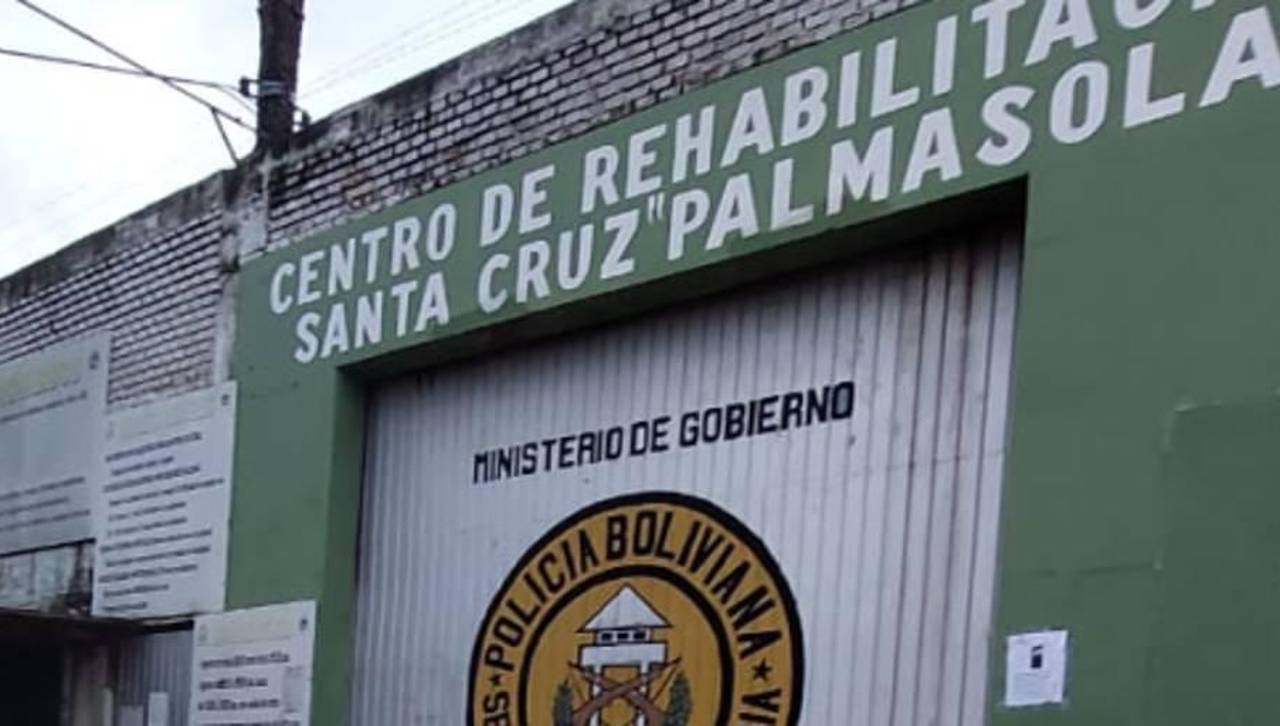 Hallan muerto en Palmasola a un hombre que tenía deuda por pensiones, aguardan examen forense 