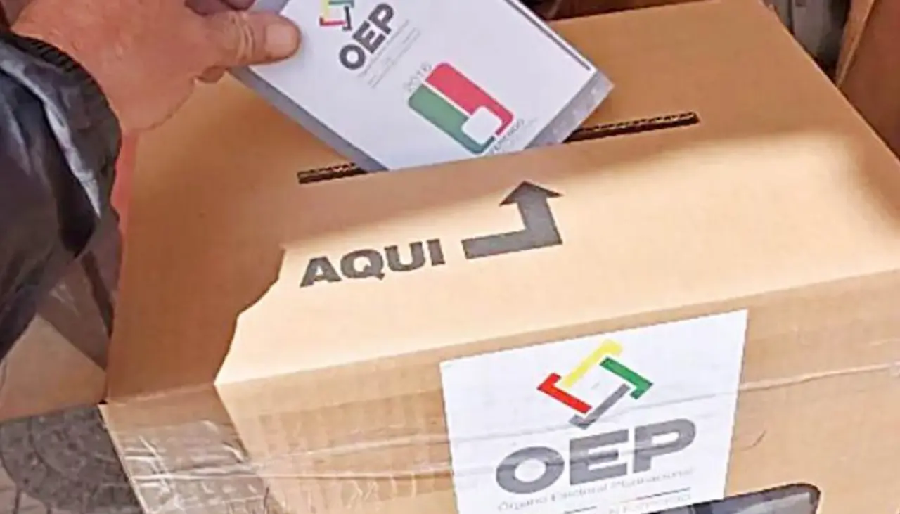 Subnacionales: Cerca de medio centenar de agrupaciones están habilitadas en Santa Cruz y hay seis solicitudes más, señala el TED cruceño