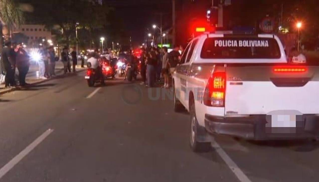 Policía realiza controles ante carreras clandestinas por la zona de Equipetrol y conductores huyen del lugar