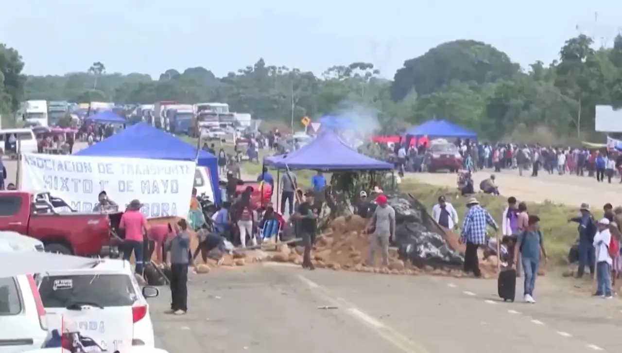 Bloqueo en Yapacaní: “Solo el sector bananero pierde 150 mil dólares por día”, señalan agropecuarios de Cochabamba