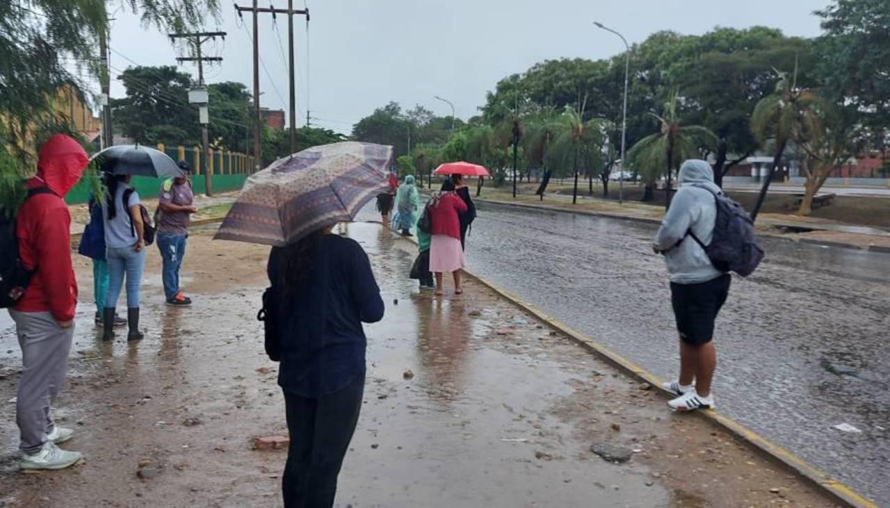Confirman el ingreso de un frente frío con lluvias a Santa Cruz de la Sierra