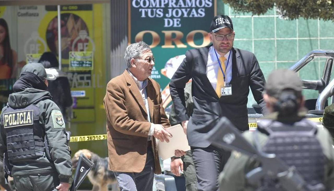 Fiscal general en ejercicio desvincula al asignado para tomar declaración a Mariaca, Zeballos e Irusta