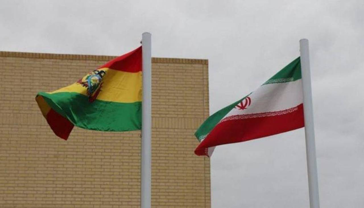 Irán dice que documento de cooperación firmado con Bolivia era un "acta de negociaciones"