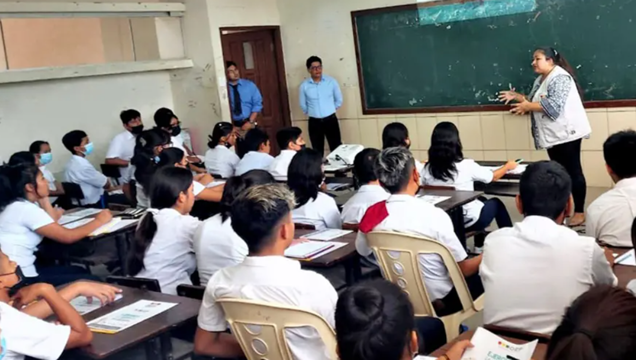 Los escolares vuelven a clases este lunes; en nueve municipios rige la modalidad a distancia por el sarampión