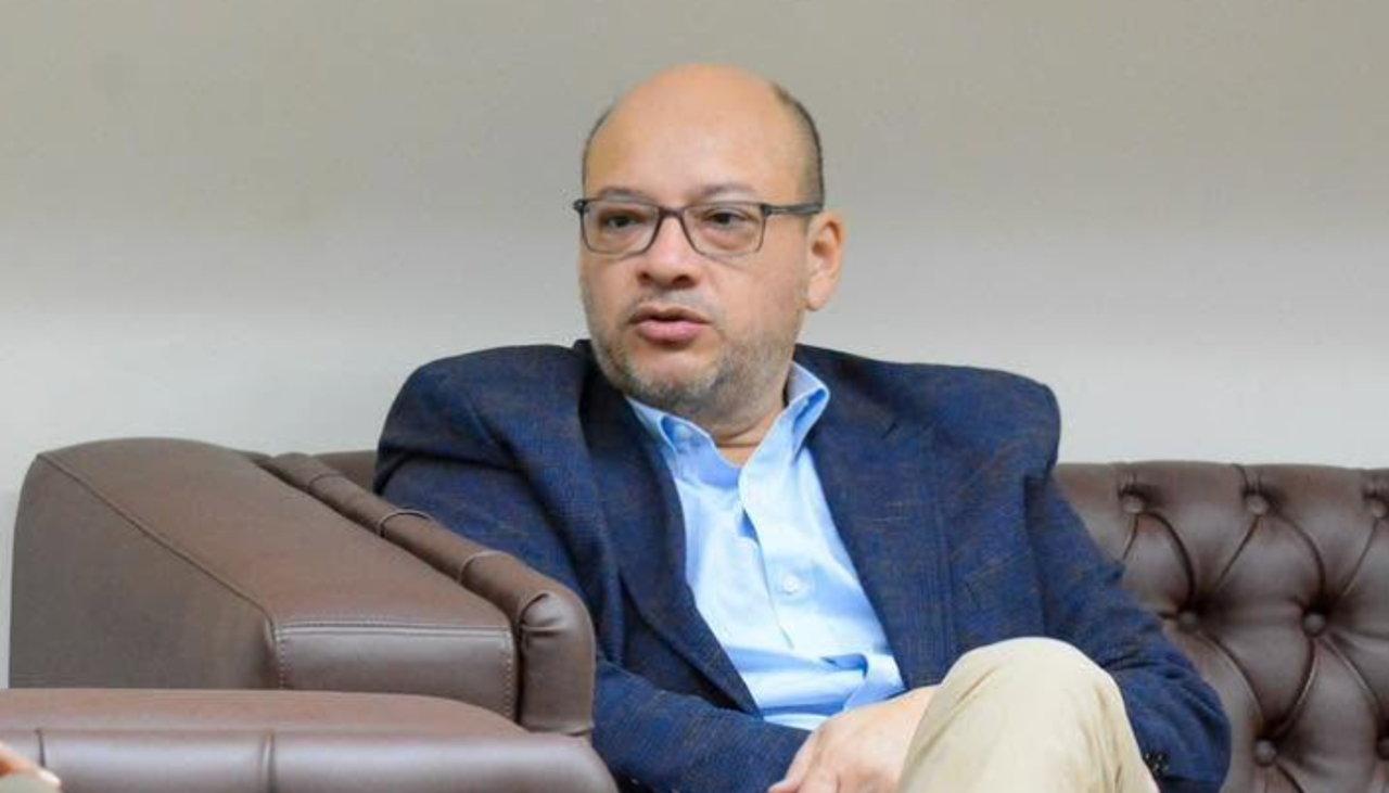 Contraloría afirma que exgerente de Santa Cruz renunció y niega presiones externas