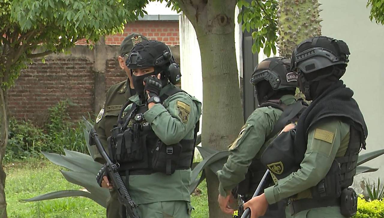 Siete allanamientos en dos días: Fiscales de La Paz ingresaron a inmuebles vinculados a Mariaca y Zeballos en Santa Cruz