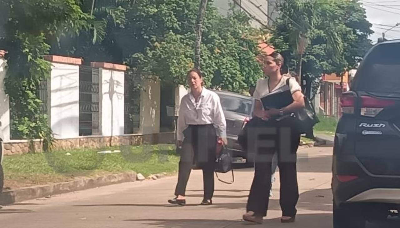 Exdiputada Laura Rojas ingresa a Fiscalía para declarar por el caso maletas