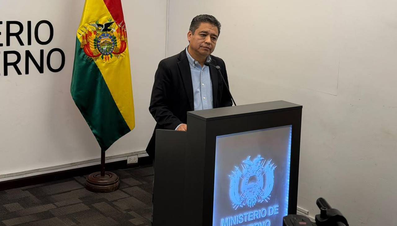 Gobierno dice que Yañez renunció al Ministerio de Turismo por temas “personales” y lamentan su alejamiento