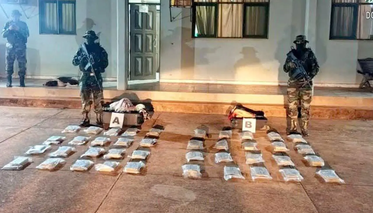 Secuestran 487 kilos de droga, dos inmuebles y 12 vehículos en operativos antidrogas