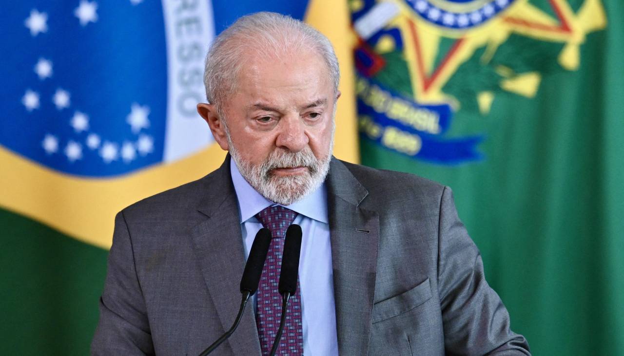 Brasil reglamenta una ley que pone límites al uso de las redes sociales para niños y adolescentes