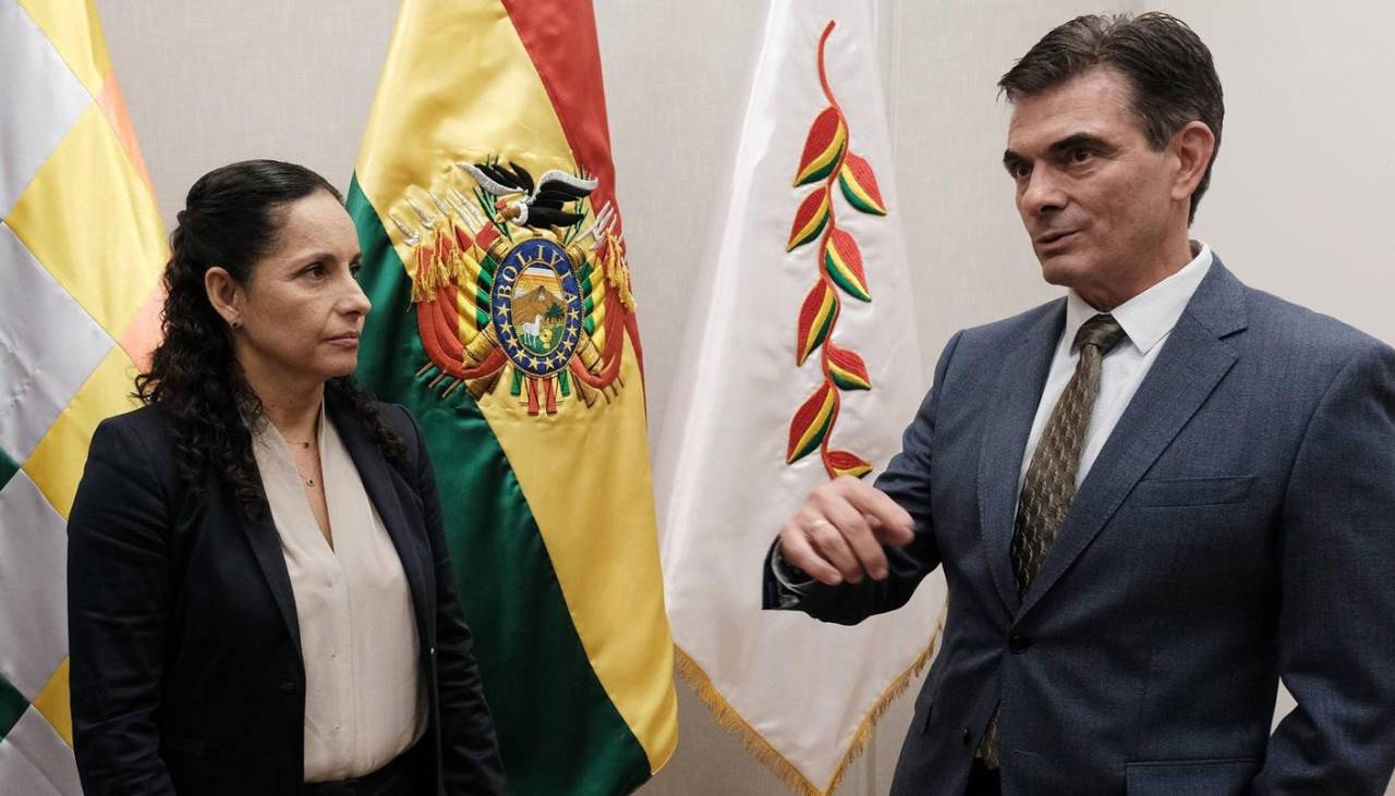 Tras renuncia de presidenta de YPFB, analista dice que falta una explicación sobre el sector energético