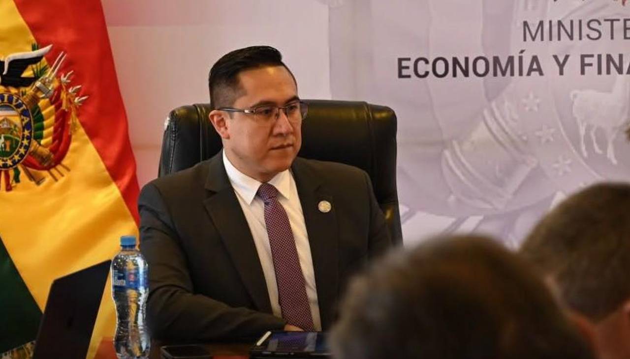 El PGE 2027 asigna Bs 11.000 millones para la subvención de la gasolina y el GNV y mantiene presupuesto para empresas públicas