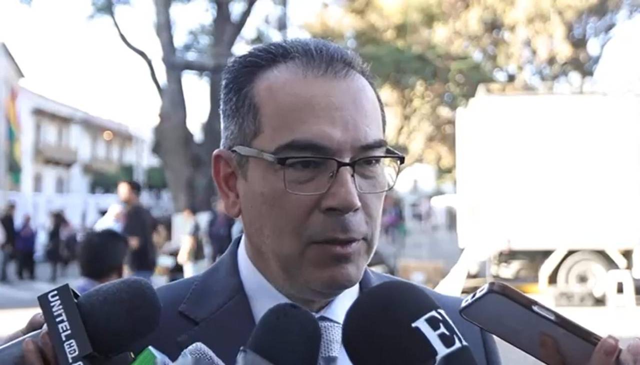 Tras anularse el juicio contra el exprefector Leopoldo Fernandez, el gobernador cruceño ve señales positivas en la Justicia