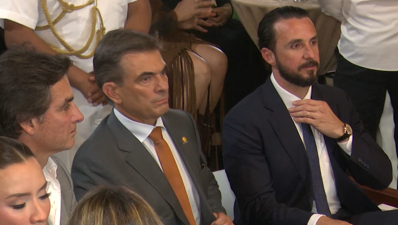 Rodrigo Paz llega al corte de cinta de Expocruz 2026
