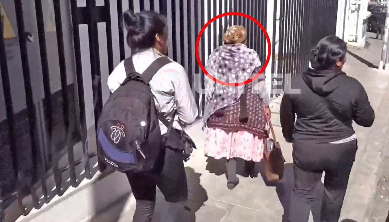 Mujer que tenía a la bebé Delia fue trasladada a la Felcc y no aclaró por qué se la llevó por casi 24 horas