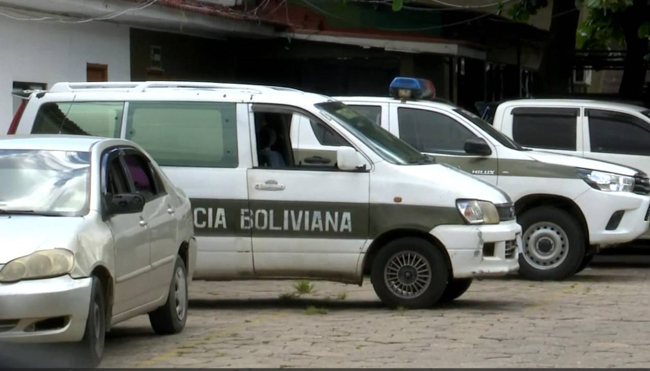 Un hombre apuñaló a un mesero porque le llevó una presa de pollo que supuestamente no quería