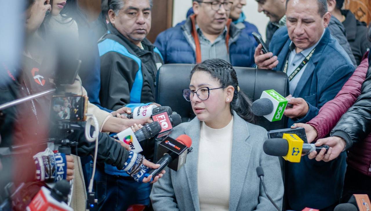 Queda sin efecto el mandamiento de aprehensión contra Eva Copa