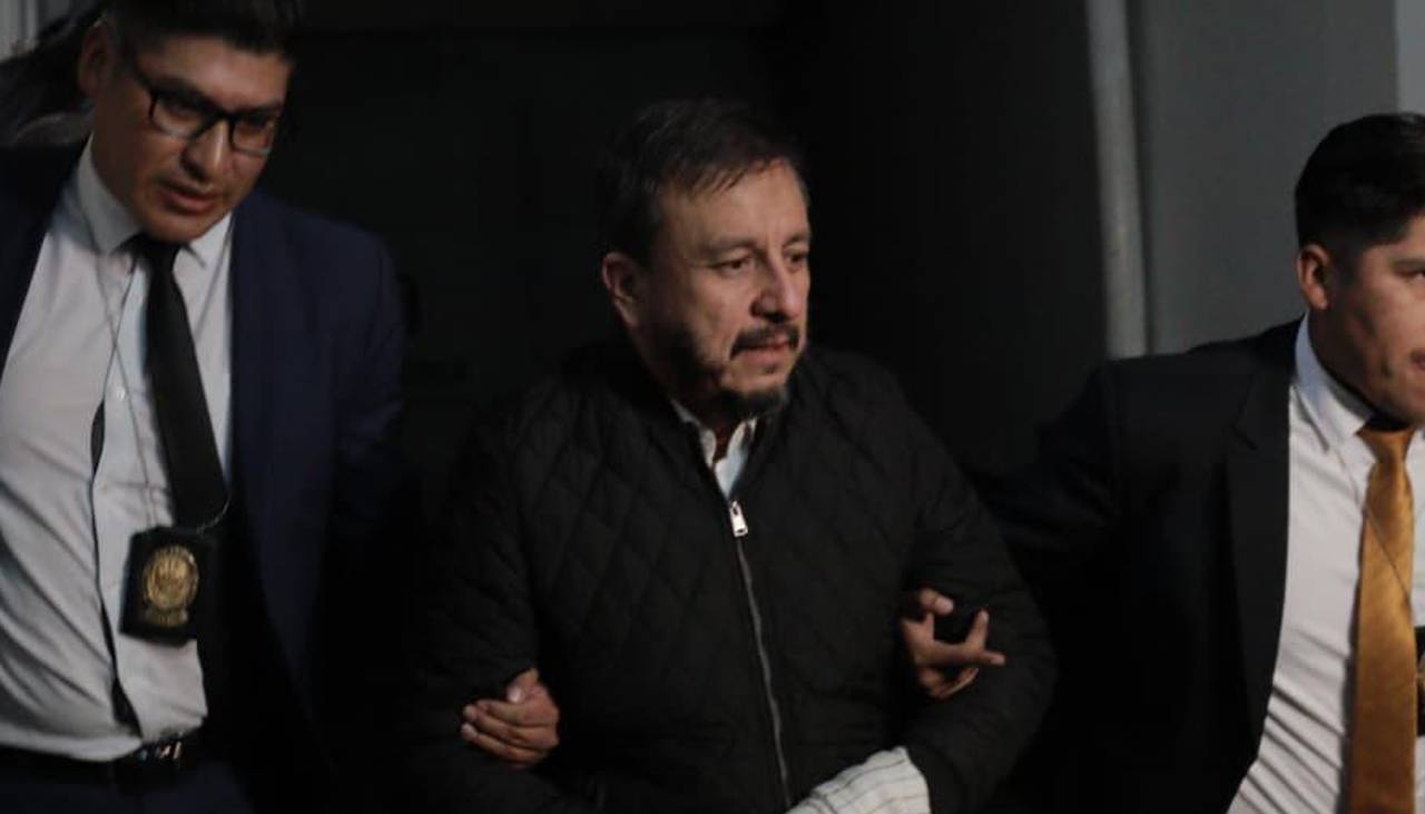 “Está decepcionado”, dice la esposa del exministro Medinaceli tras su aprehensión por el caso ‘gasolina basura’