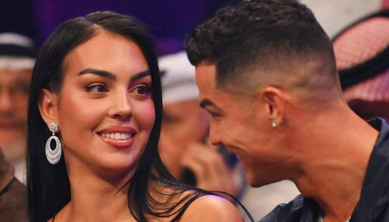 Cristiano y Georgina, en el aeropuerto de Lisboa un día después de su boda