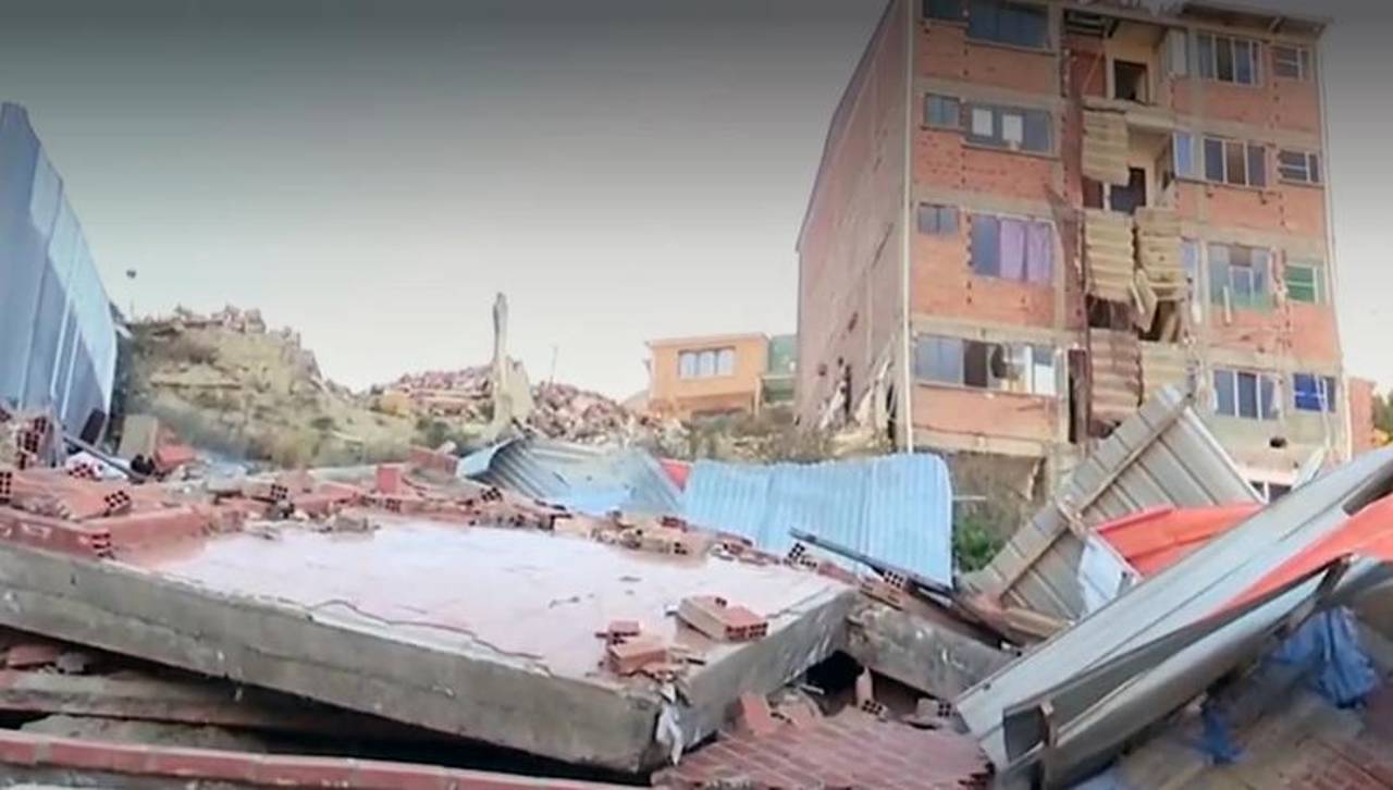 La Paz: Vecinos de Bajo San Isidro exigen a la Alcaldía demoliciones controladas tras el colapso de otra vivienda