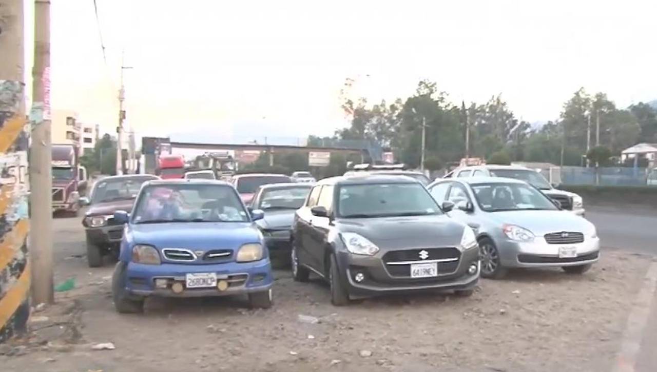En Cochabamba no solo hay desabastecimiento de diésel sino también largas filas por gasolina